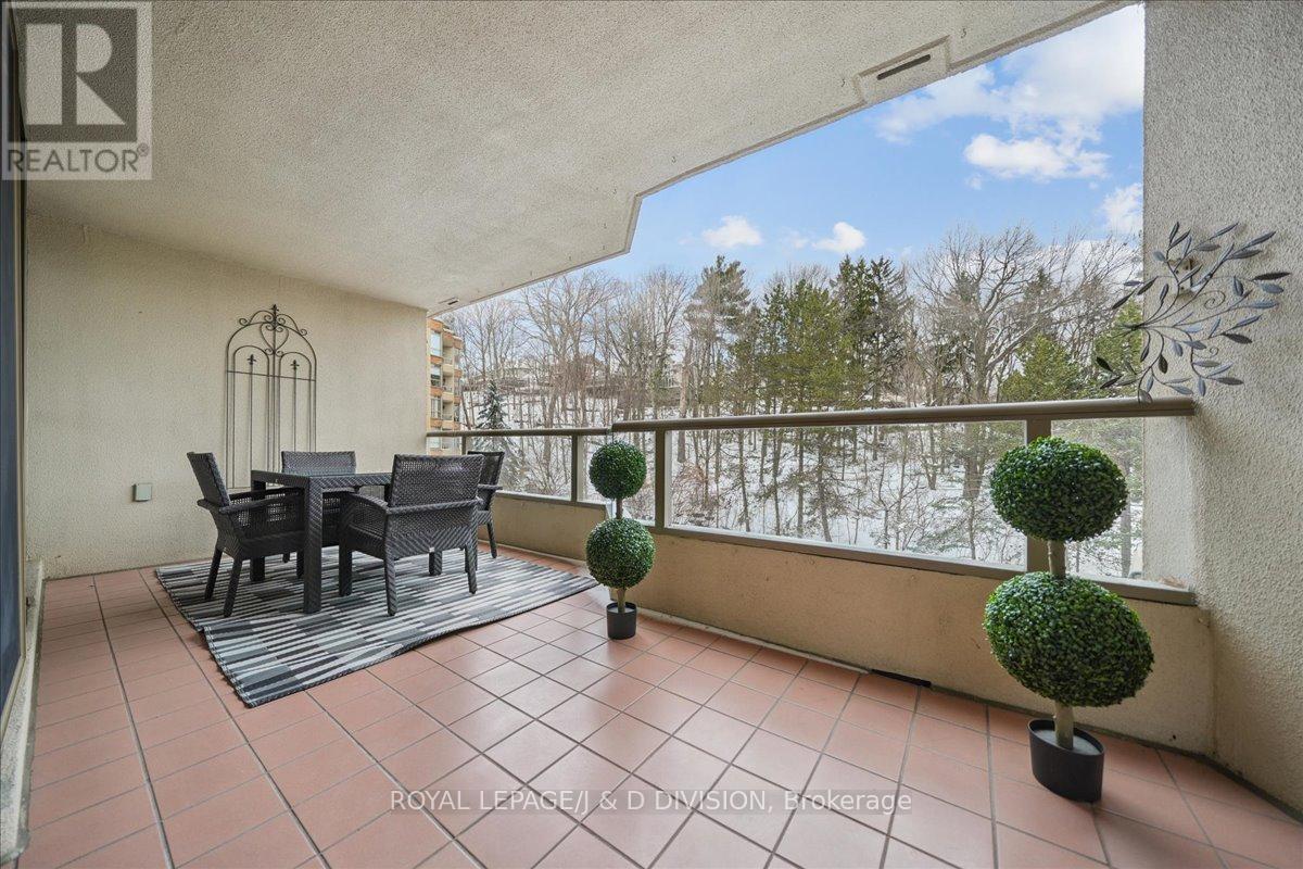 501 - 3800 Yonge Street, Toronto, ON - Outdoor With Exterior