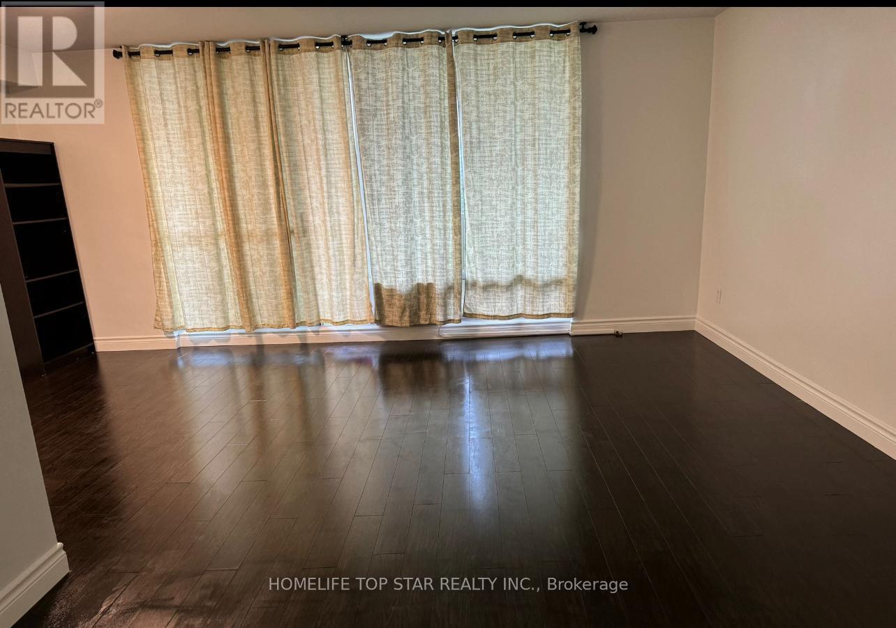 1806 - 5 Massey Square, Toronto, ON - Indoor Photo Showing Other Room