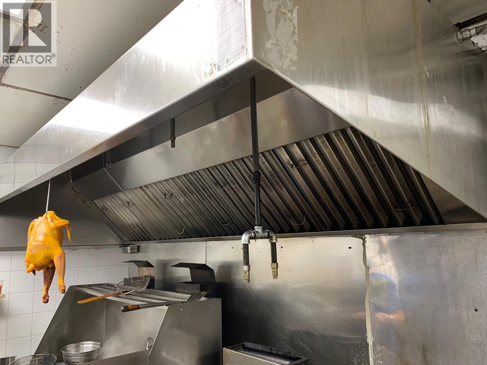 2210 8888 Odlin Crescent, Richmond, BC