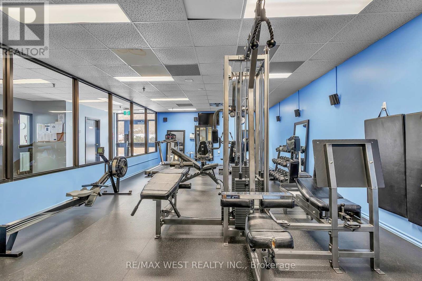 1107 - 100 County Court Boulevard, Brampton, ON - Indoor Photo Showing Gym Room