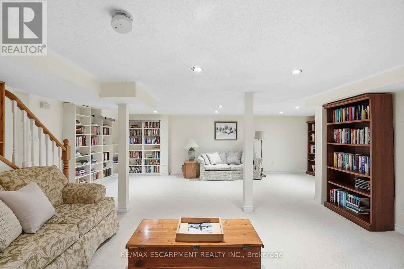 148 Glenariff Drive, Hamilton, ON - Indoor