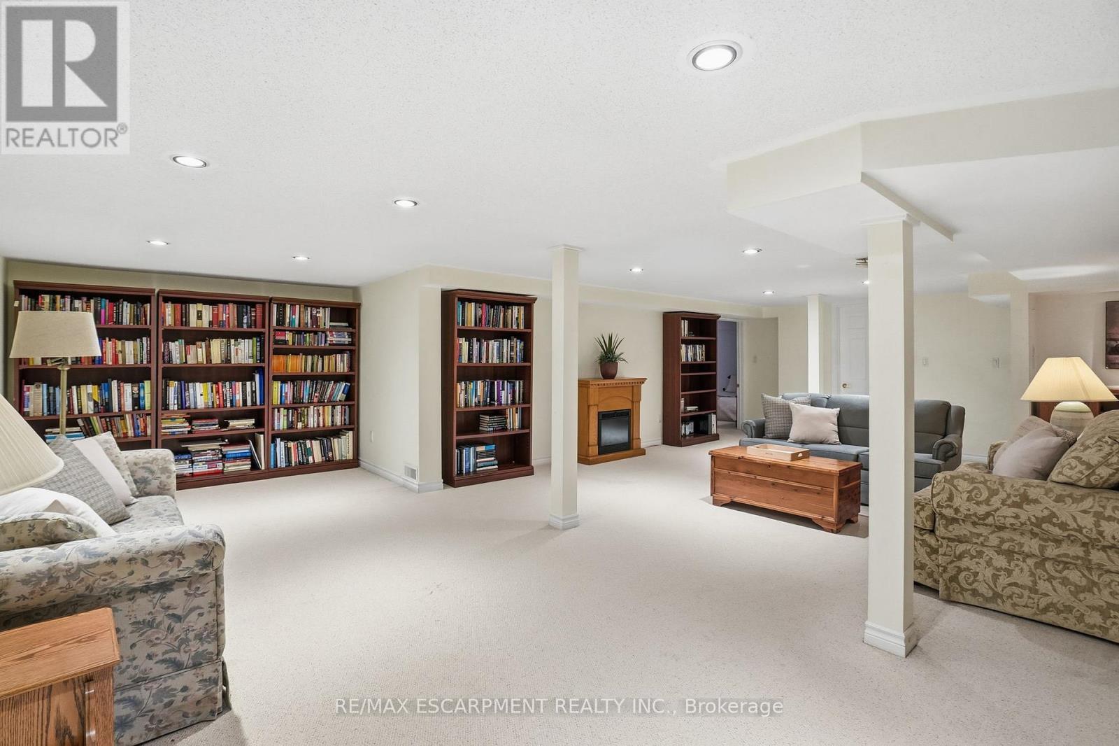 148 Glenariff Drive, Hamilton, ON - Indoor