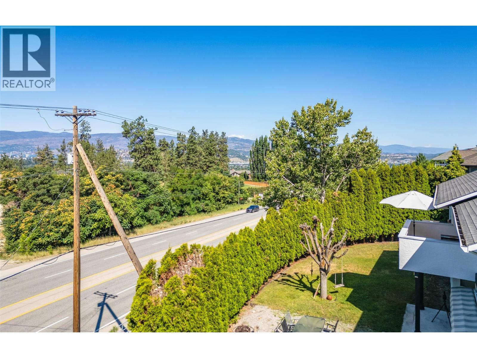 1420 Bentien Road, Kelowna, BC - Outdoor With View
