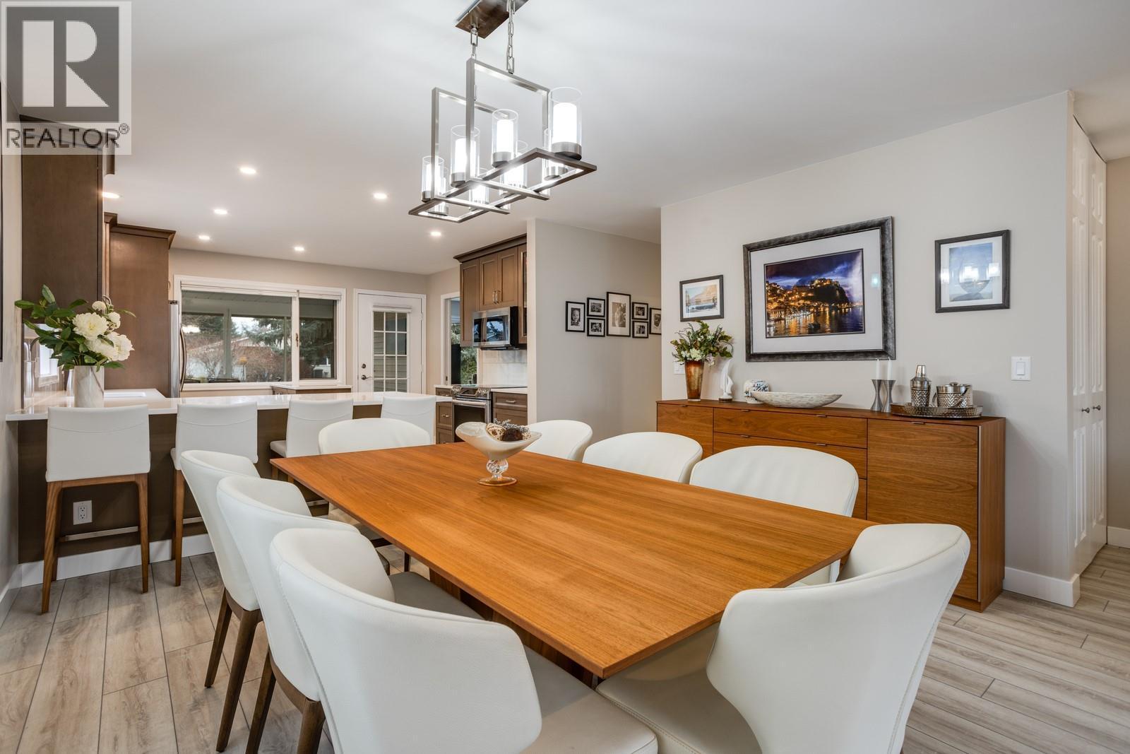 1255 Raymer Avenue Unit# 507, Kelowna, BC - Indoor Photo Showing Dining Room