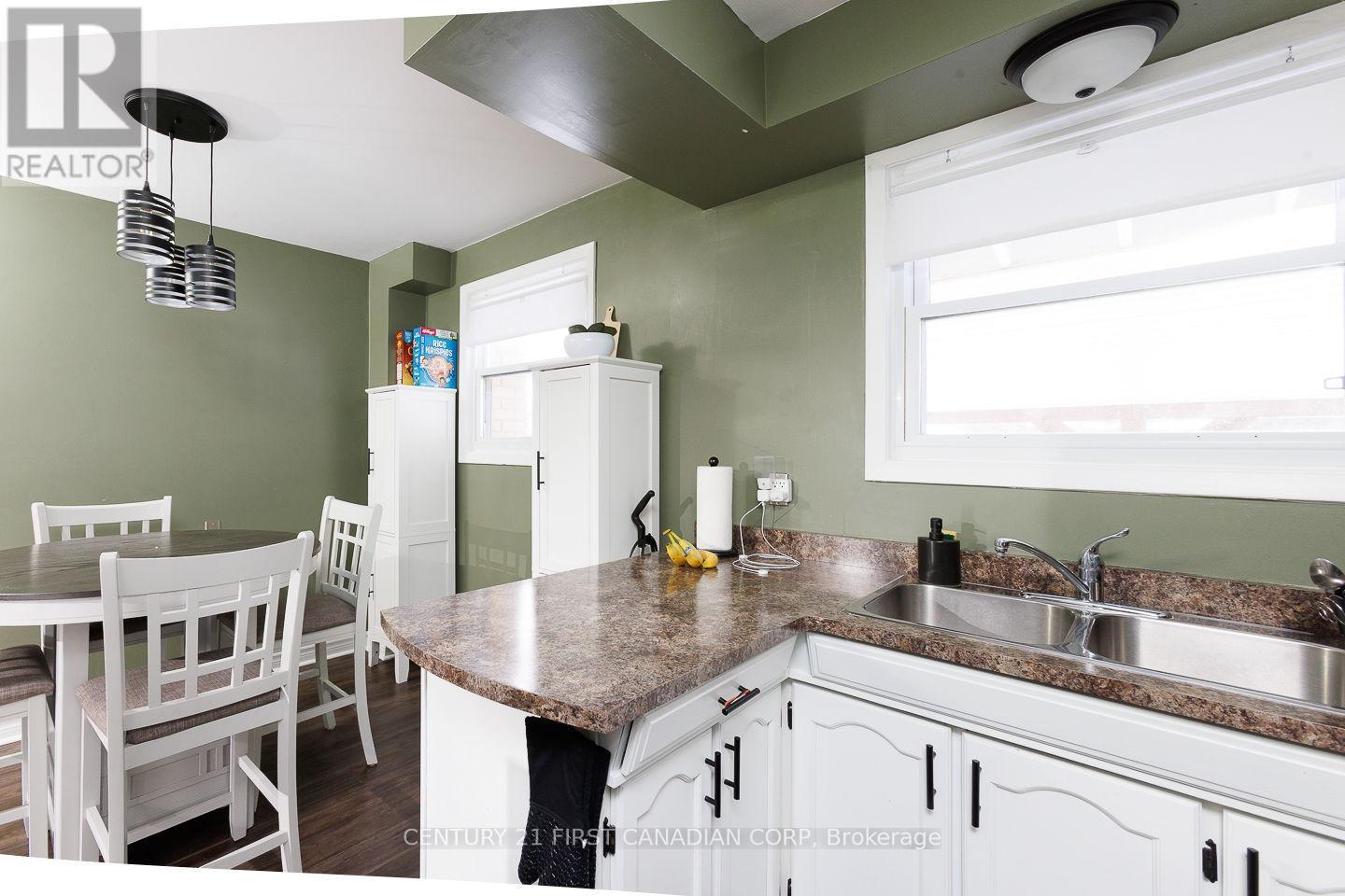 1227 Victoria Drive, London East (East C), ON - Indoor