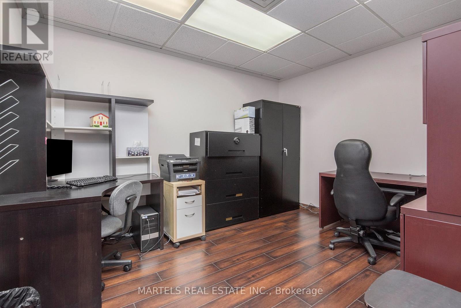 Second level office - 14 - 5480 Canotek Road, Ottawa, ON