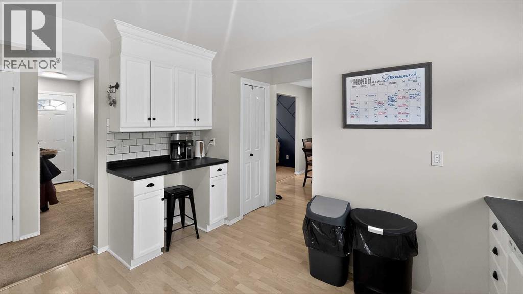 5813 50 Street, Taber, AB - Indoor