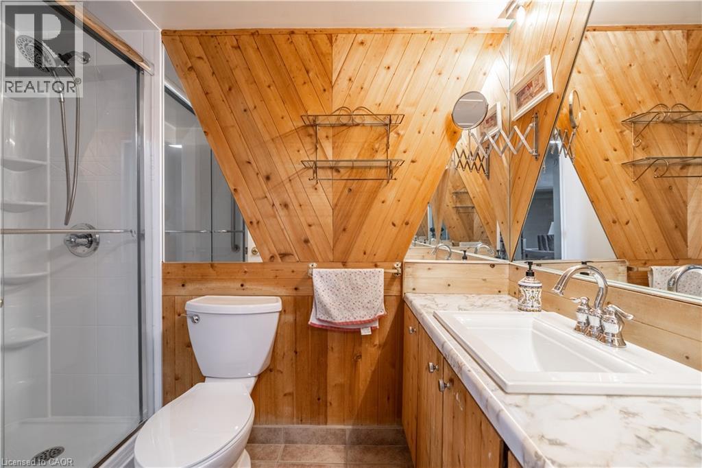 500 Green Road Unit# 1218, Stoney Creek, ON - Indoor Photo Showing Bathroom