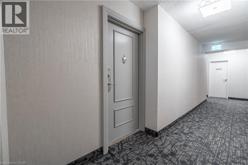 500 Green Road Unit# 1218, Stoney Creek, ON - Indoor Photo Showing Other Room