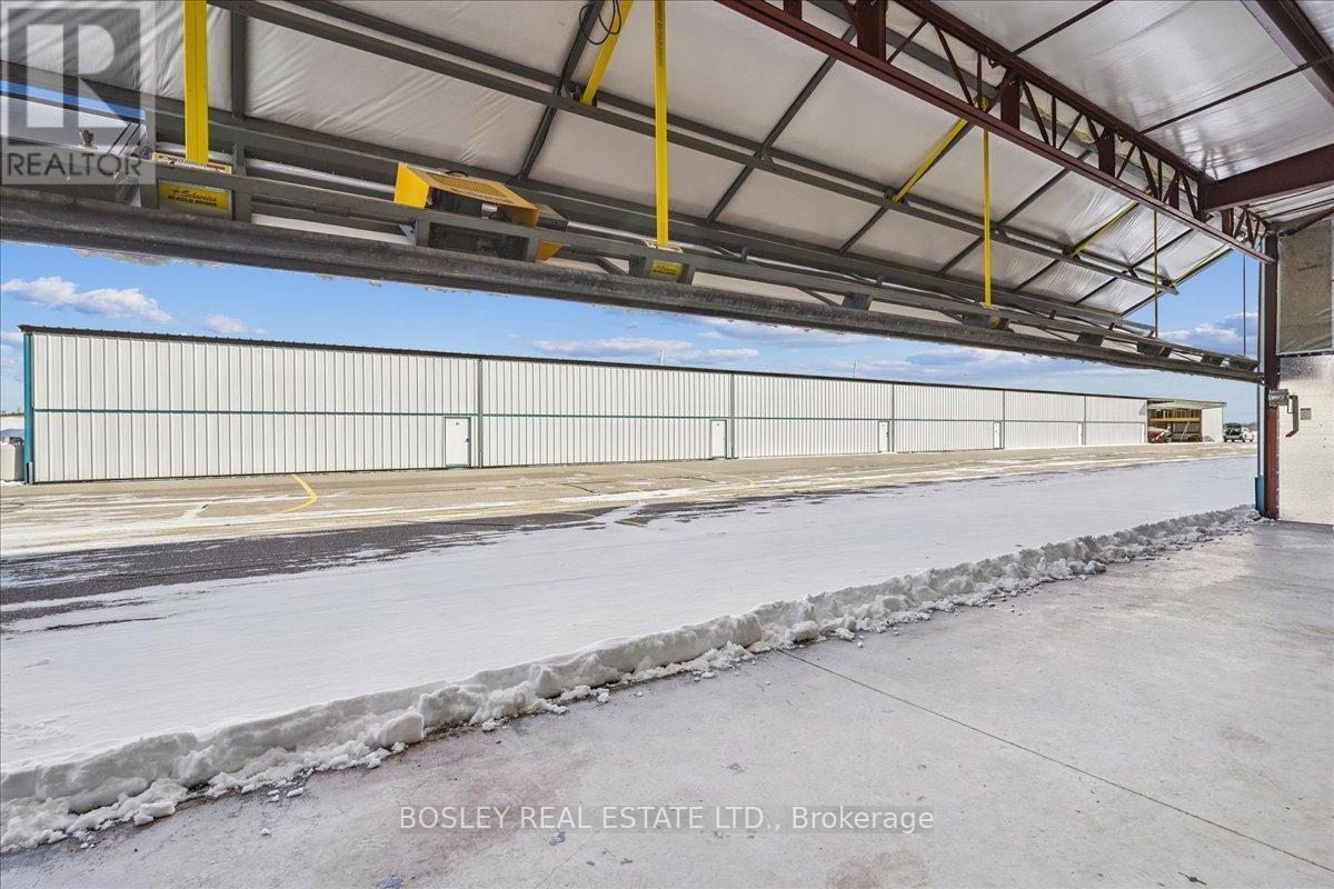 24 Building 7 - 441 Aviator Lane, Oshawa, ON