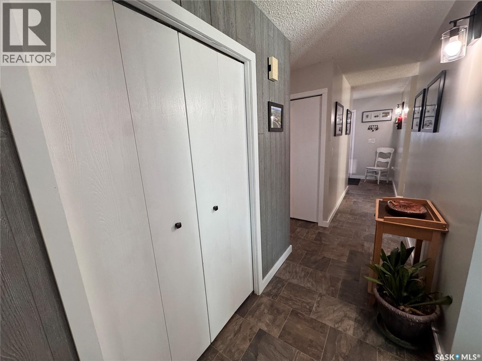 415 3Rd Avenue W, Biggar, SK - Indoor Photo Showing Other Room