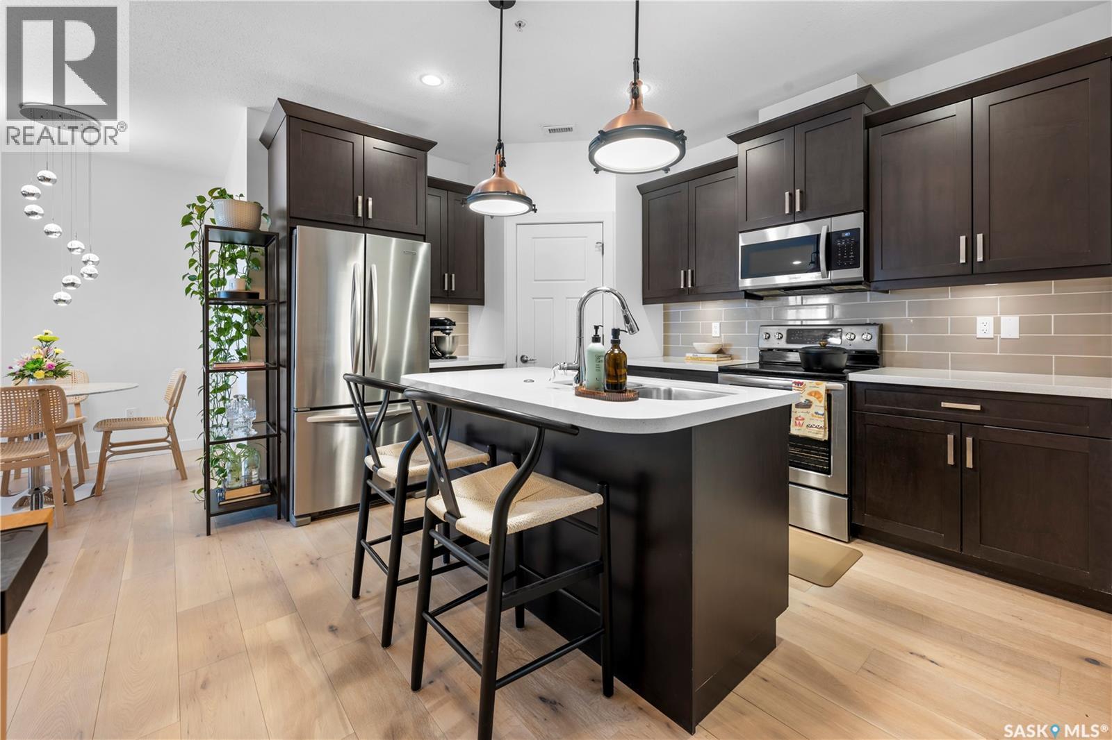 602 2055 Rose Street, Regina, SK - Indoor Photo Showing Kitchen With Stainless Steel Kitchen With Upgraded Kitchen