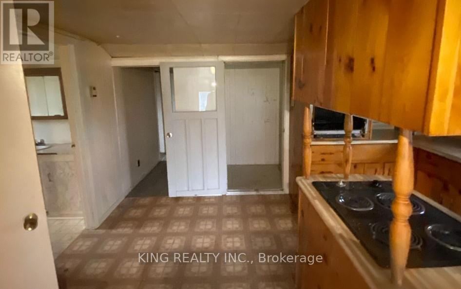 201 Third Avenue, Hornepayne, ON - Indoor
