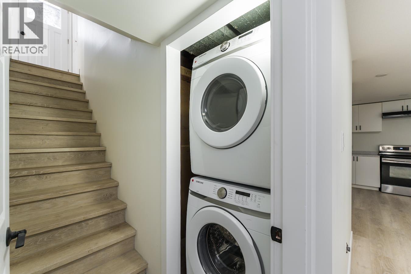 7790 Queens Crescent, Prince George, BC - Indoor Photo Showing Laundry Room