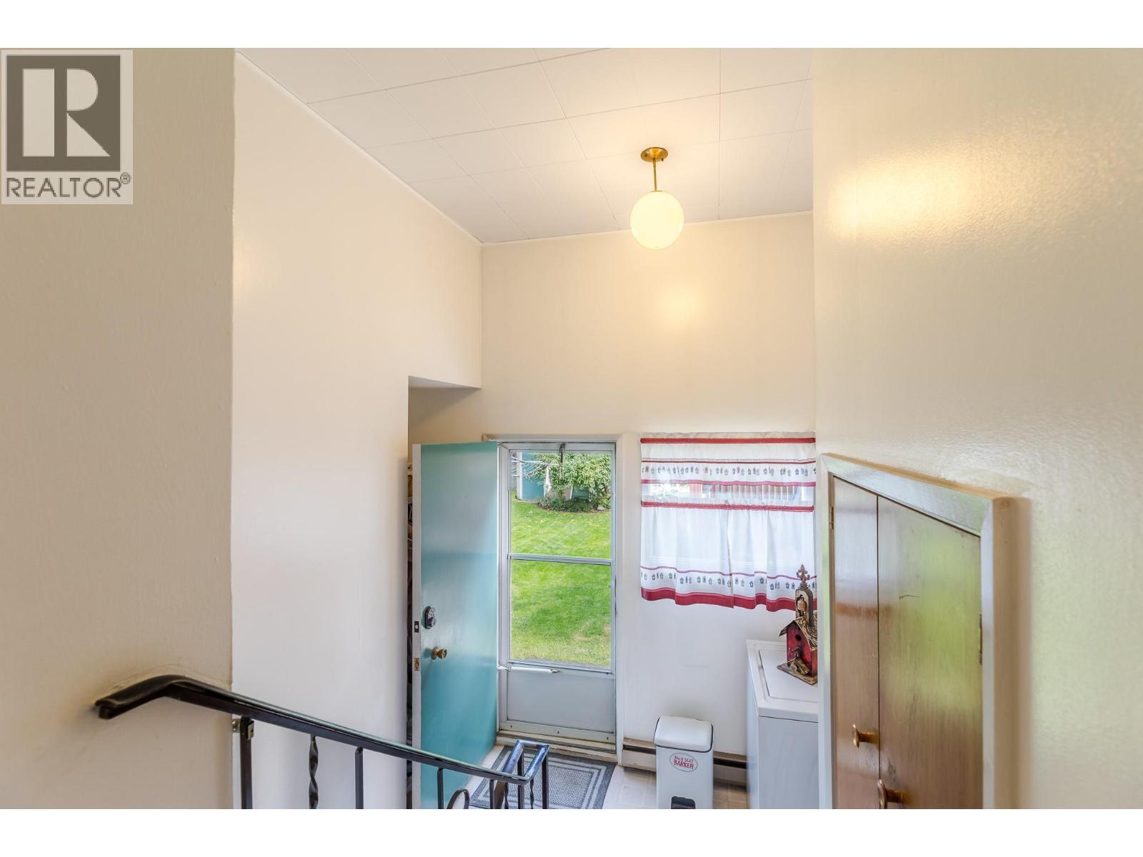 14001 Amm Avenue, Summerland, BC - Indoor Photo Showing Other Room