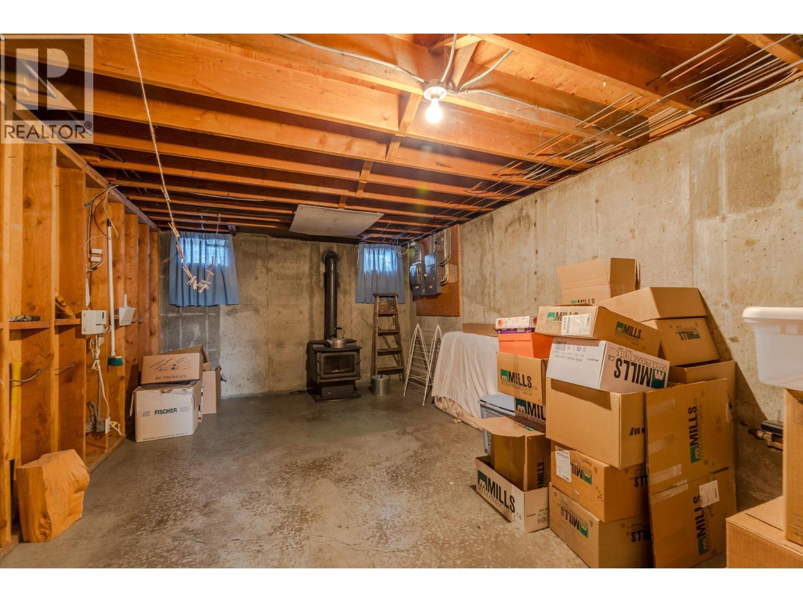 14001 Amm Avenue, Summerland, BC - Indoor Photo Showing Basement