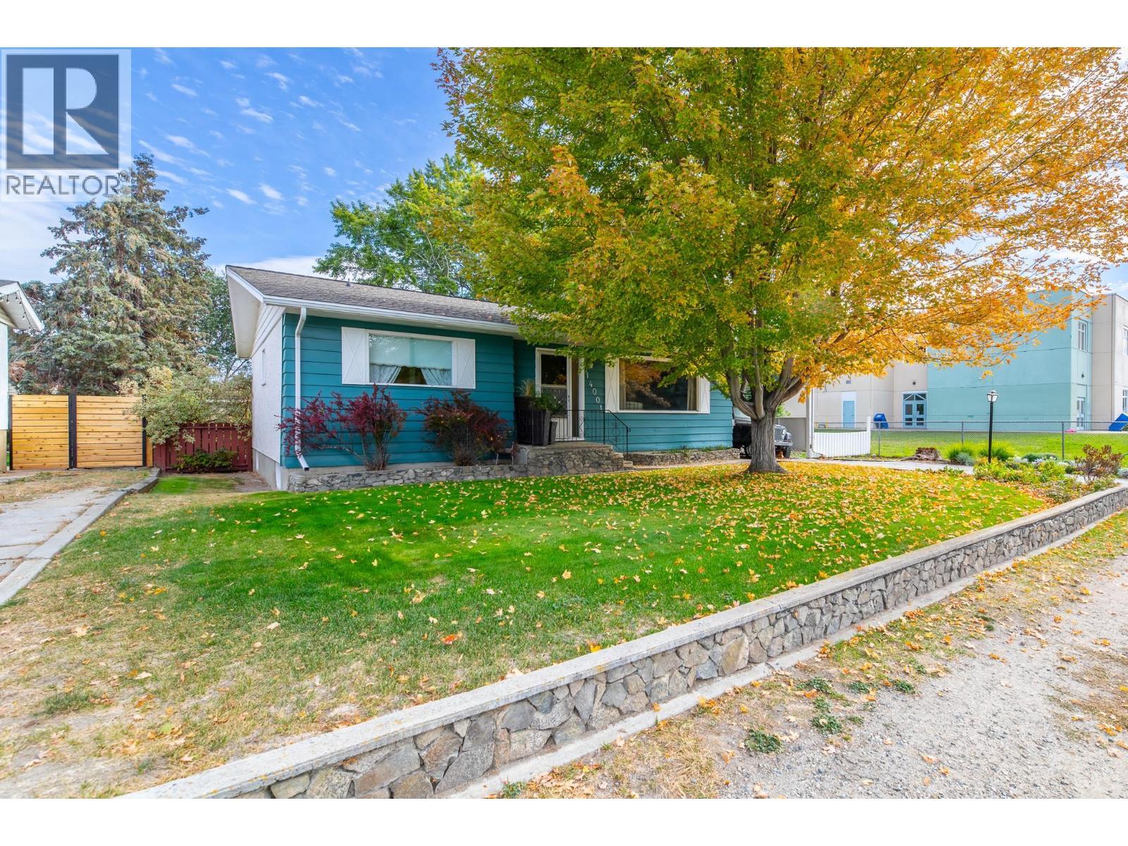 14001 Amm Avenue, Summerland, BC - Outdoor