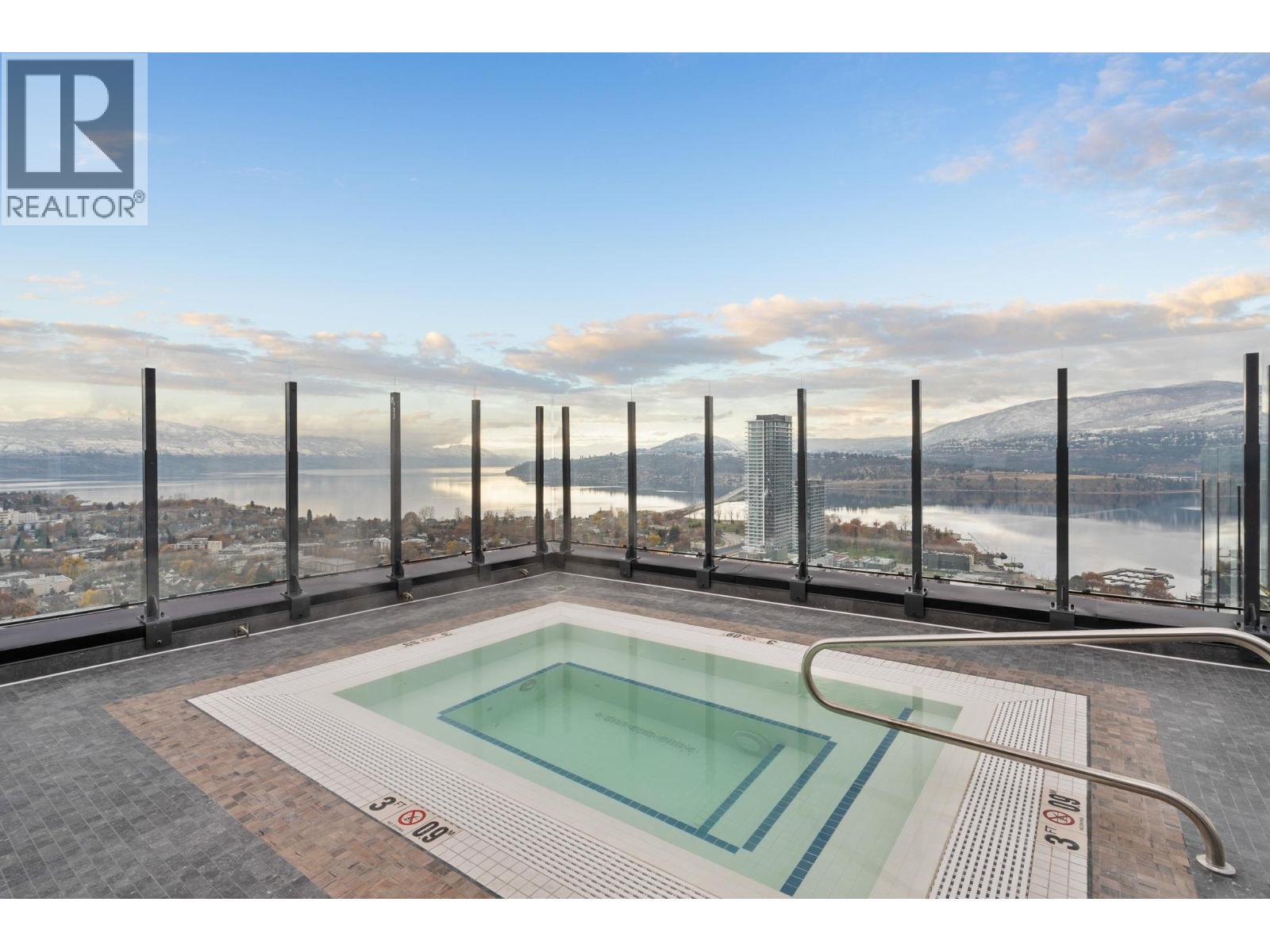 hot tub roof top - 1488 Bertram Street Unit# 2808, Kelowna, BC - Photo Showing Other Room With In Ground Pool