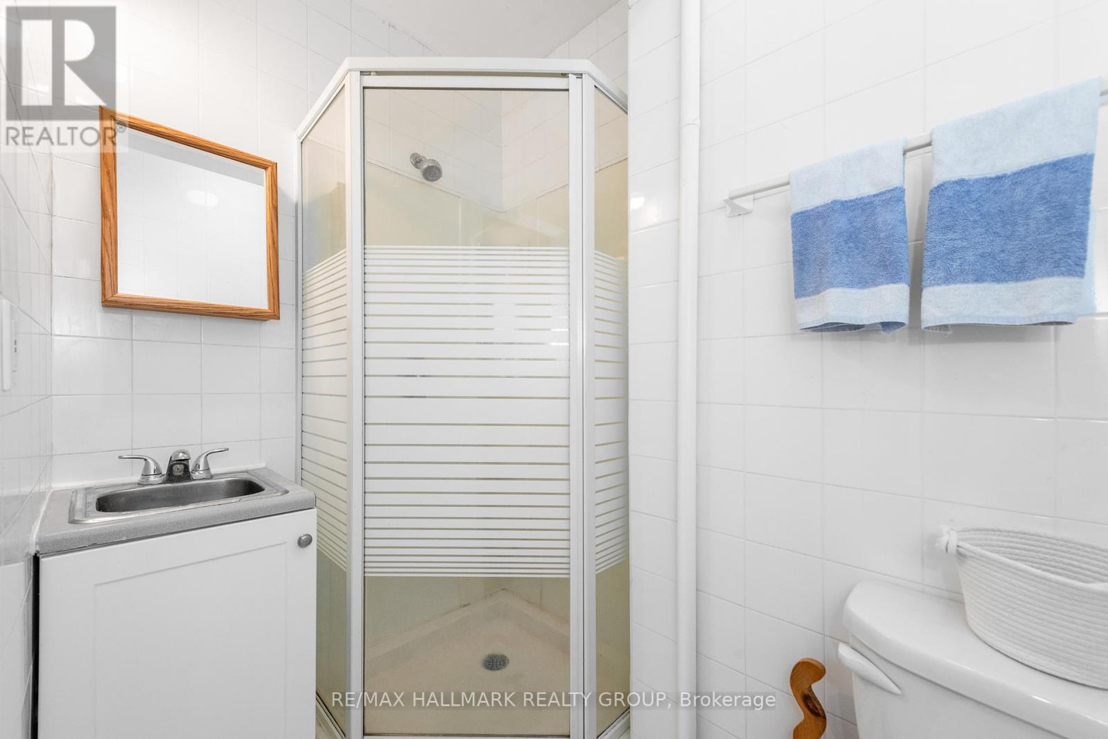 Main Floor Bathroom - 55 Smirle Avenue, Ottawa, ON - Indoor Photo Showing Bathroom