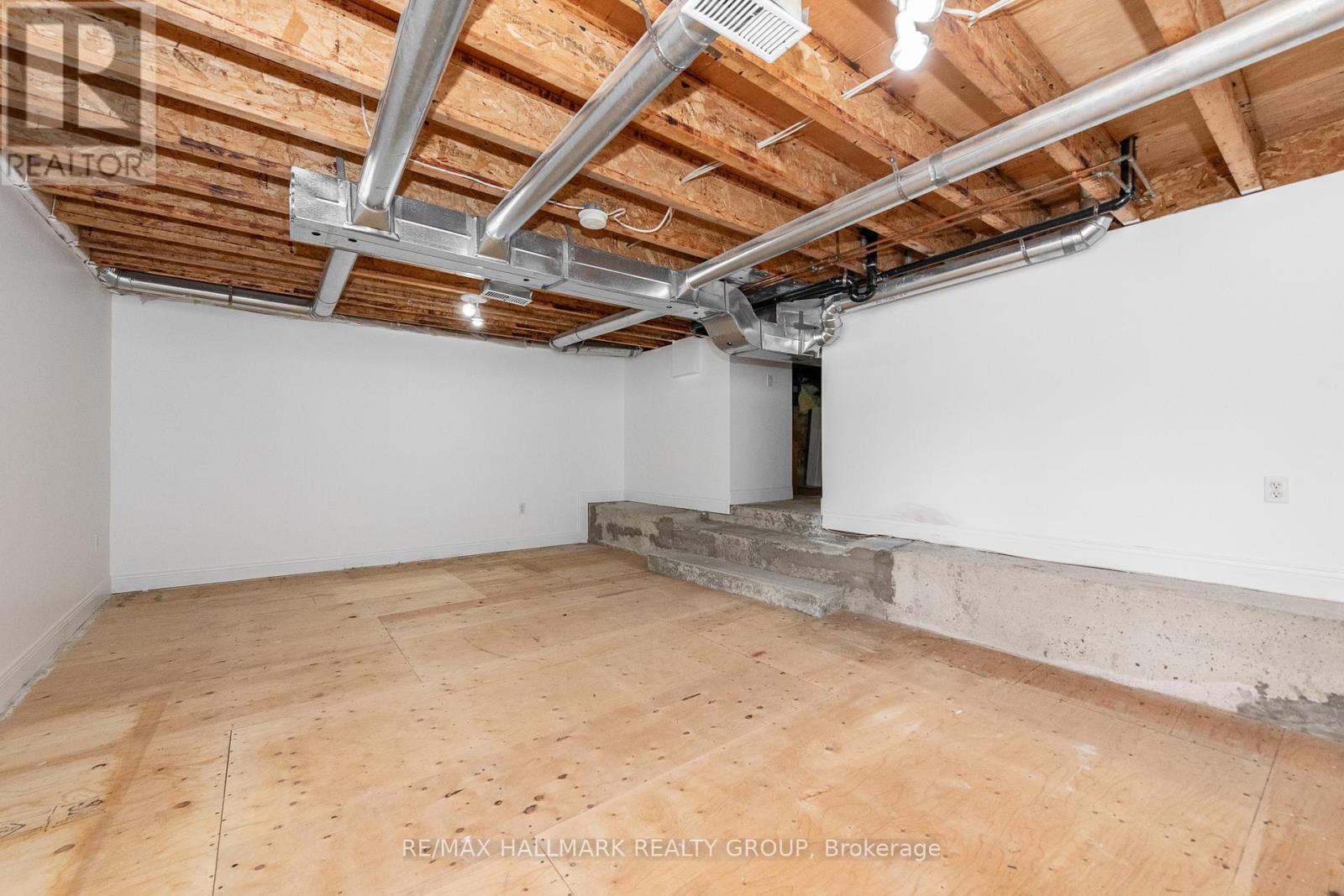 55 Smirle Avenue, Ottawa, ON - Indoor Photo Showing Basement