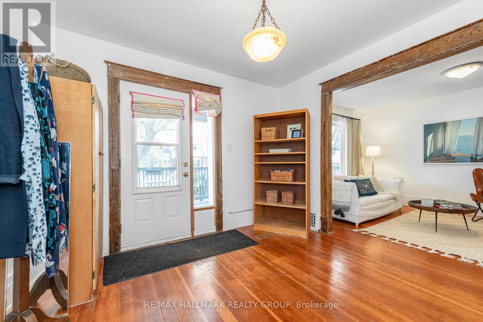 Foyer/Mudroom - 55 Smirle Avenue, Ottawa, ON - Indoor Photo Showing Other Room