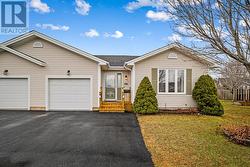 17 Kilmory Place St. John's, NL A1A 5V8