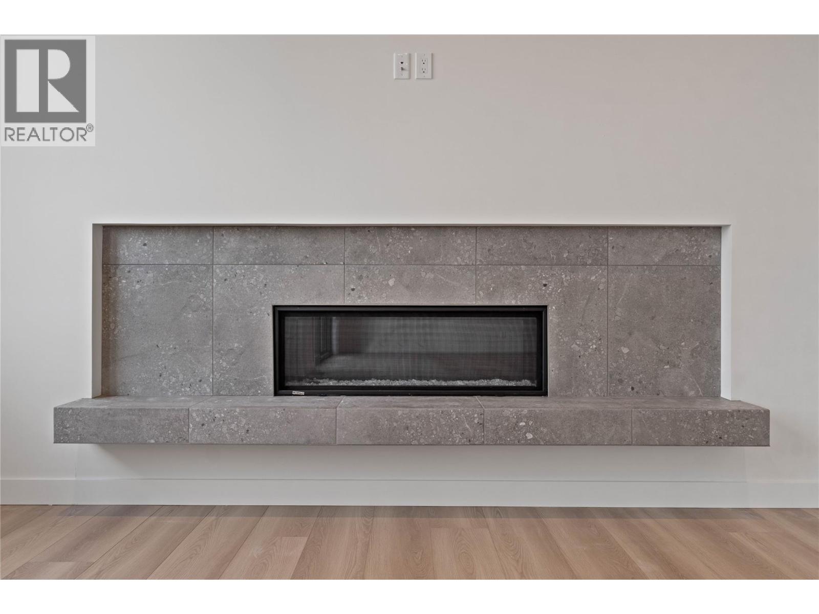 2264 Coldwater Drive, Kamloops, BC - Indoor With Fireplace