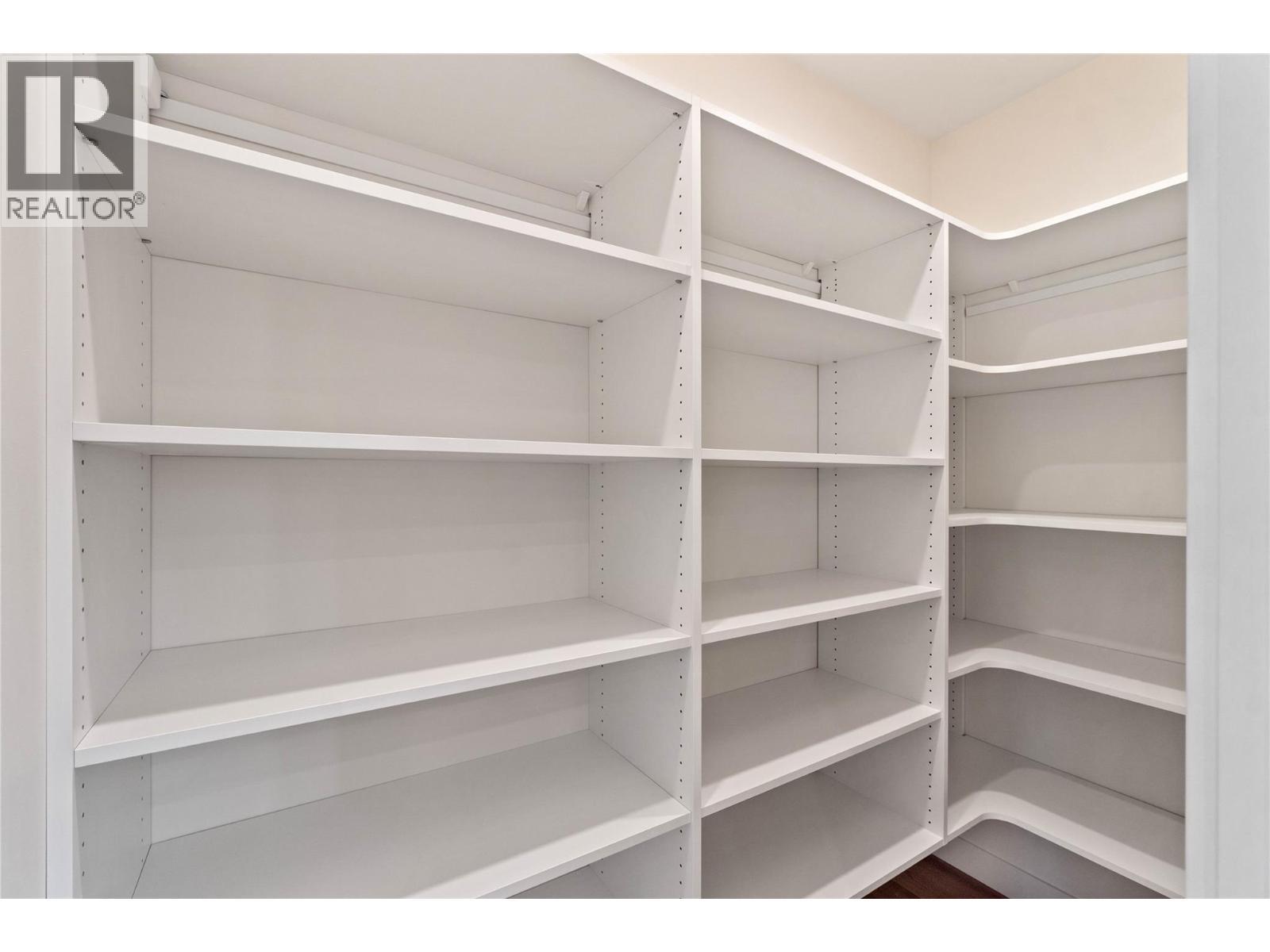 2264 Coldwater Drive, Kamloops, BC - Indoor With Storage