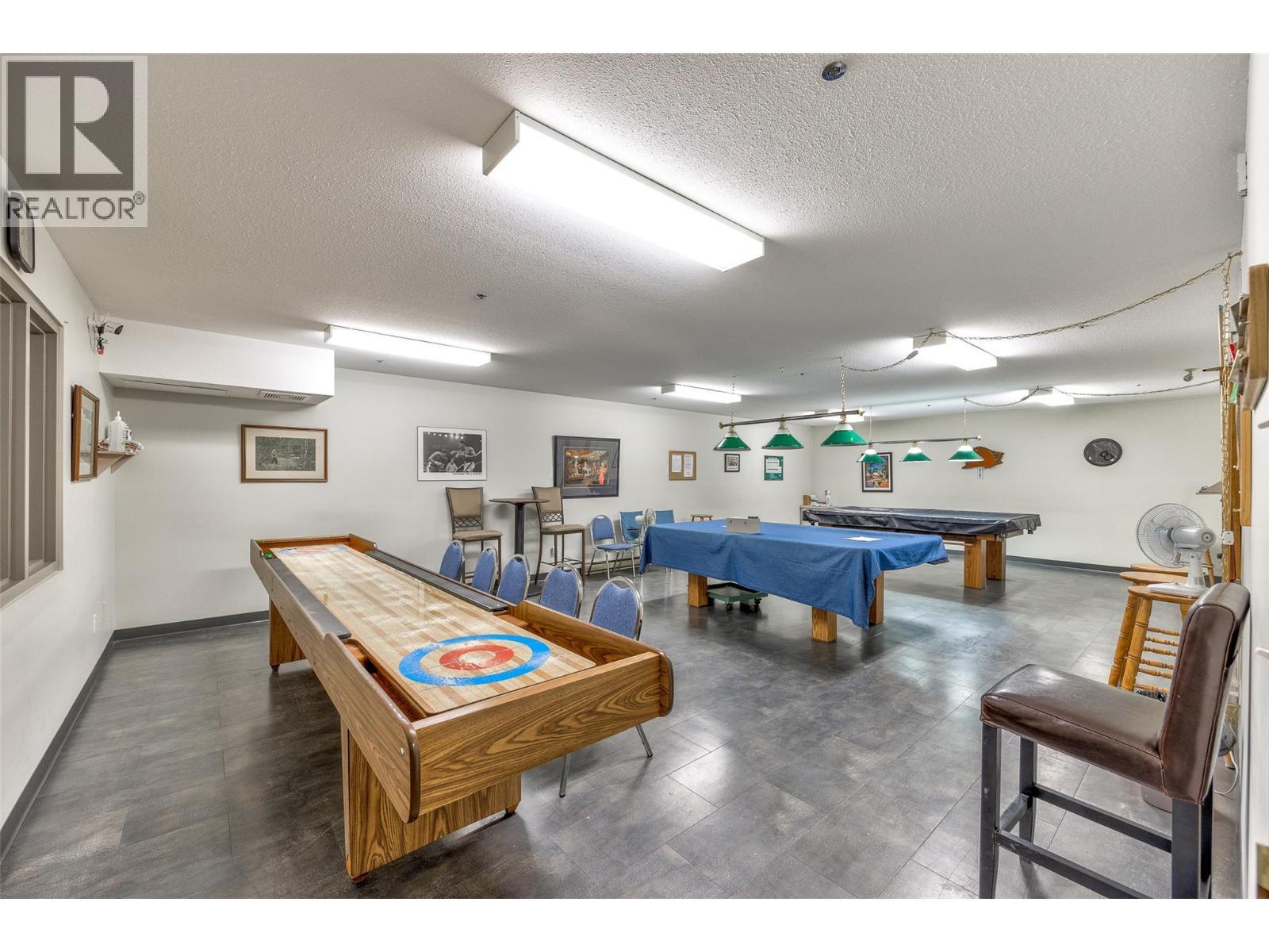 1045 Sutherland Avenue Unit# 350, Kelowna, BC - Indoor Photo Showing Other Room