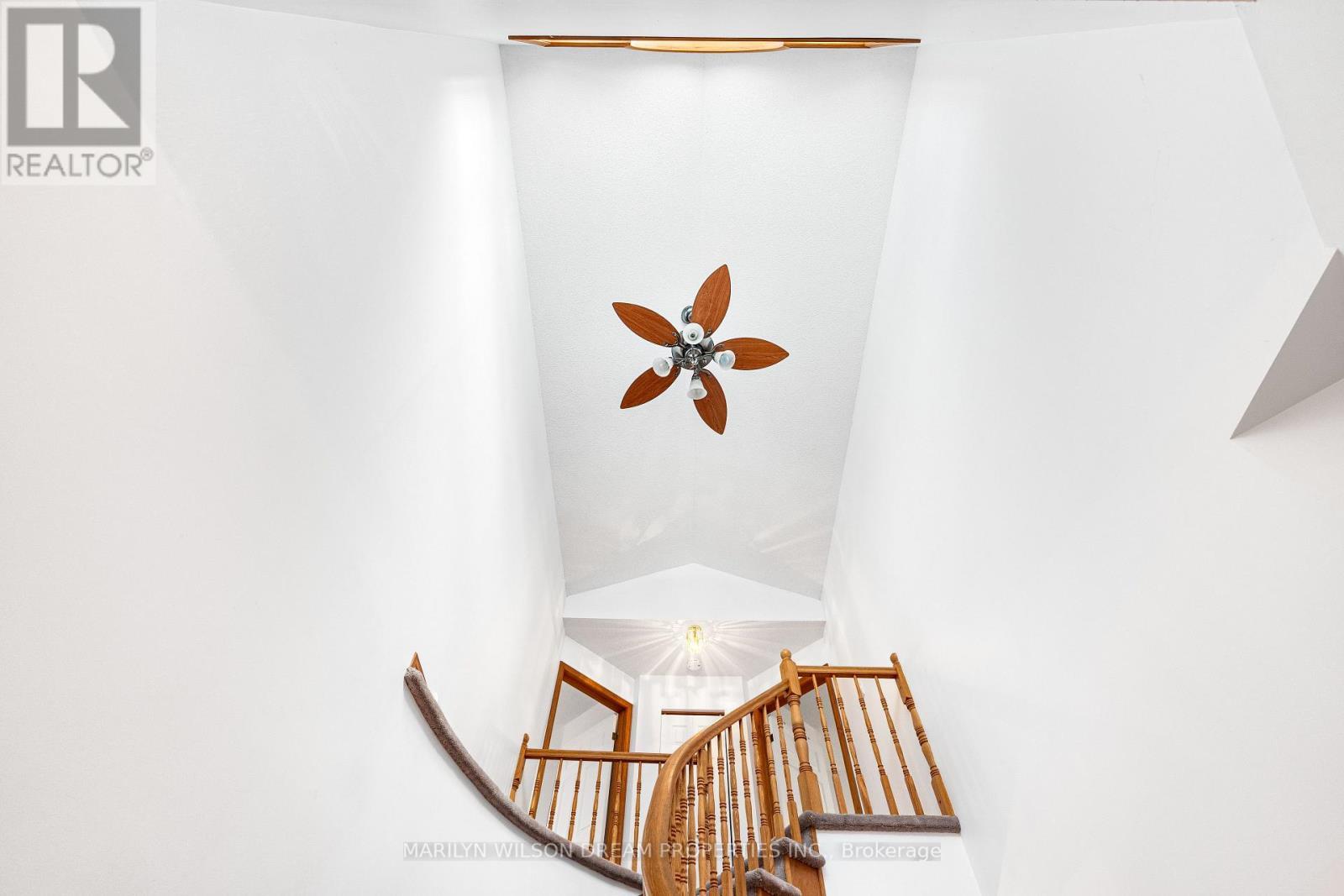 1605 Dixie Street, Ottawa, ON - Indoor Photo Showing Other Room