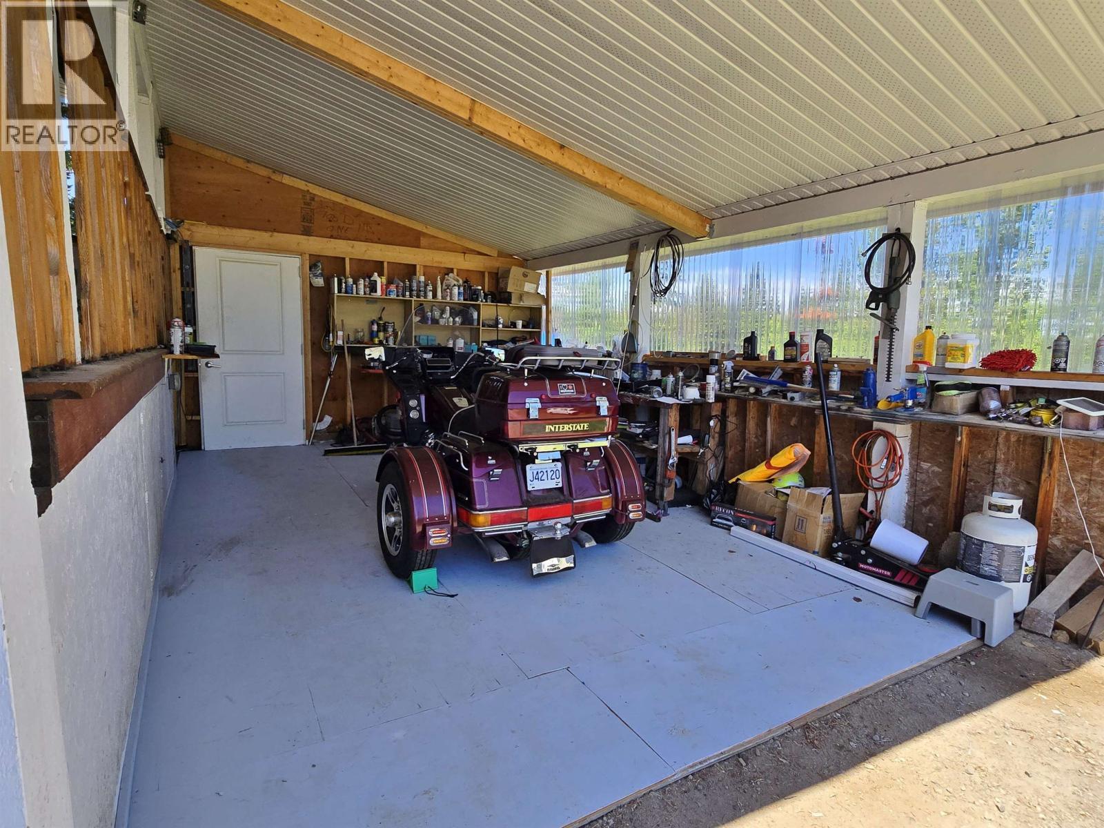 1414 Kallyn Road, Williams Lake, BC - With Exterior