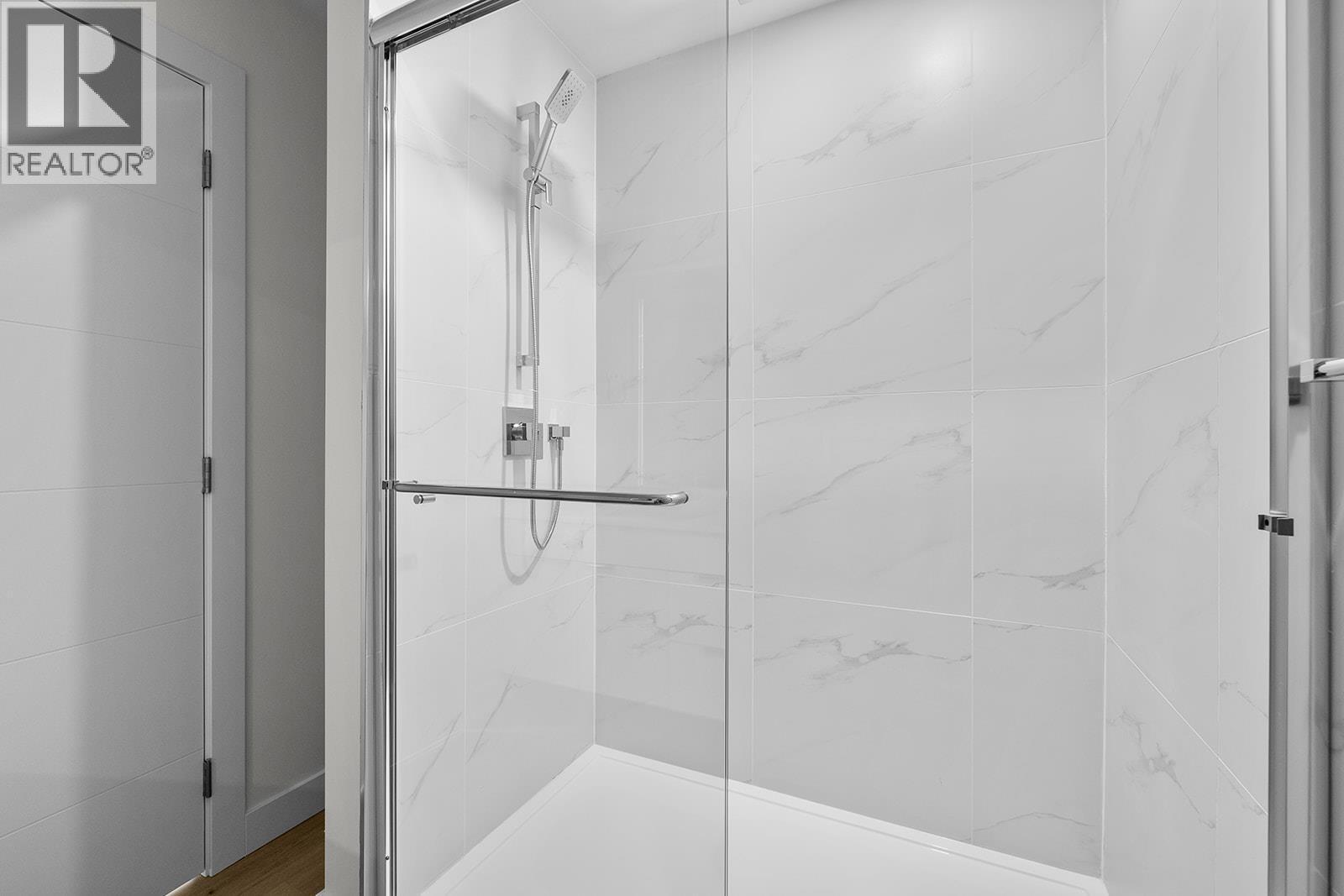 Photos may be of a similar home in the community - 5300 Main Street Unit# 202, Kelowna, BC - Indoor Photo Showing Bathroom