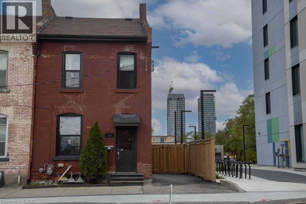 116 Bay Street N, Hamilton, ON - Outdoor