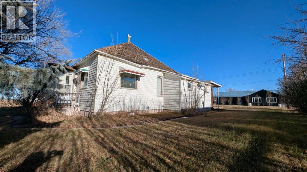5209 48 Street, Strome, AB - Outdoor