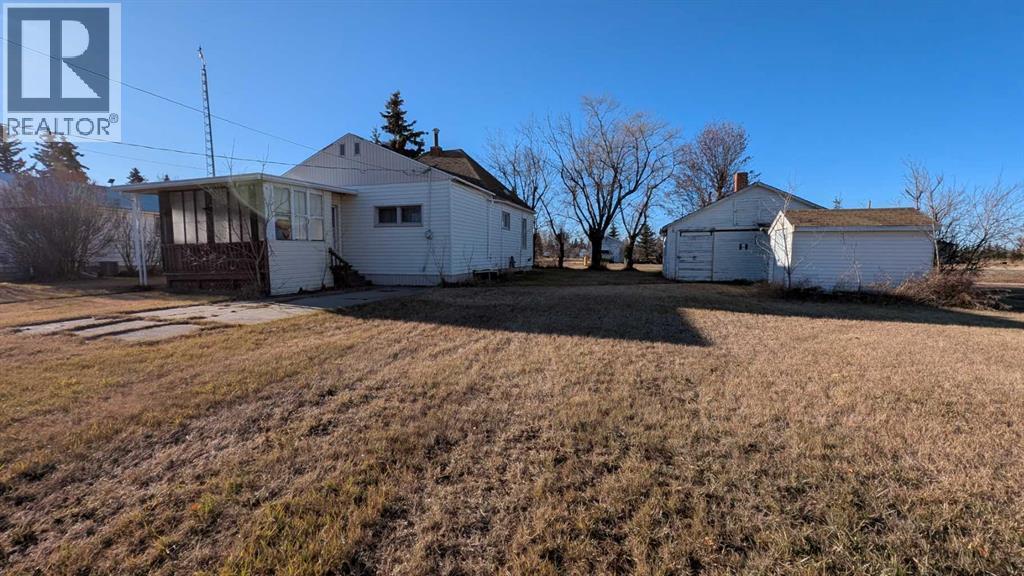 5209 48 Street, Strome, AB - Outdoor