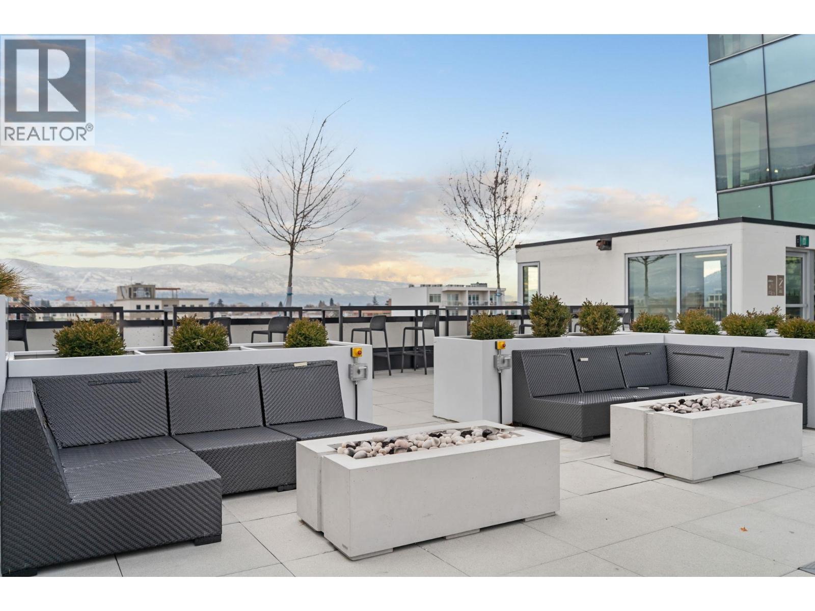 1488 Bertram Street Unit# 1005, Kelowna, BC - Outdoor With Deck Patio Veranda