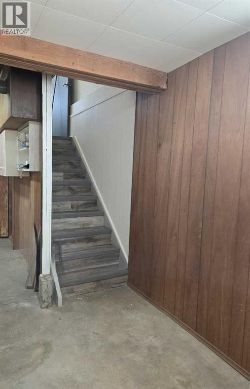 101 Simpson Street, Hinton, AB - Indoor Photo Showing Other Room