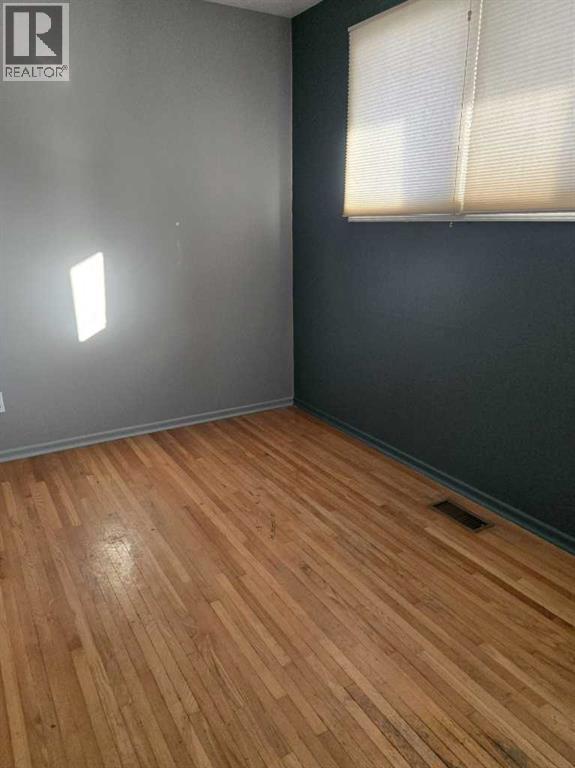 Upstairs Bedroom - 101 Simpson Street, Hinton, AB - Indoor Photo Showing Other Room