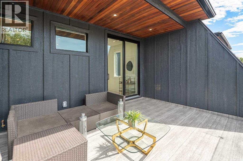 1807 Broadview Road Nw, Calgary, AB - Outdoor With Deck Patio Veranda With Exterior