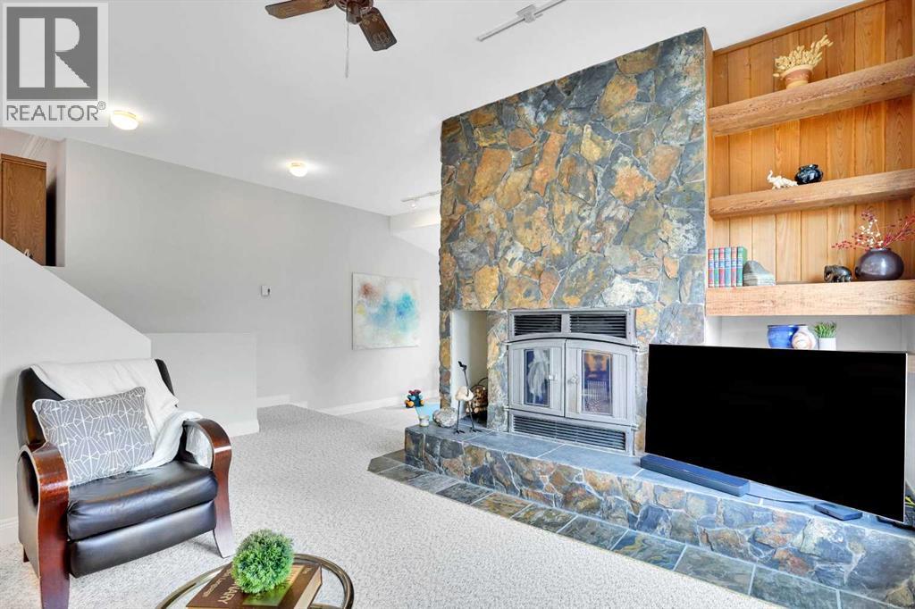 1317 9 Street Nw, Calgary, AB - Indoor