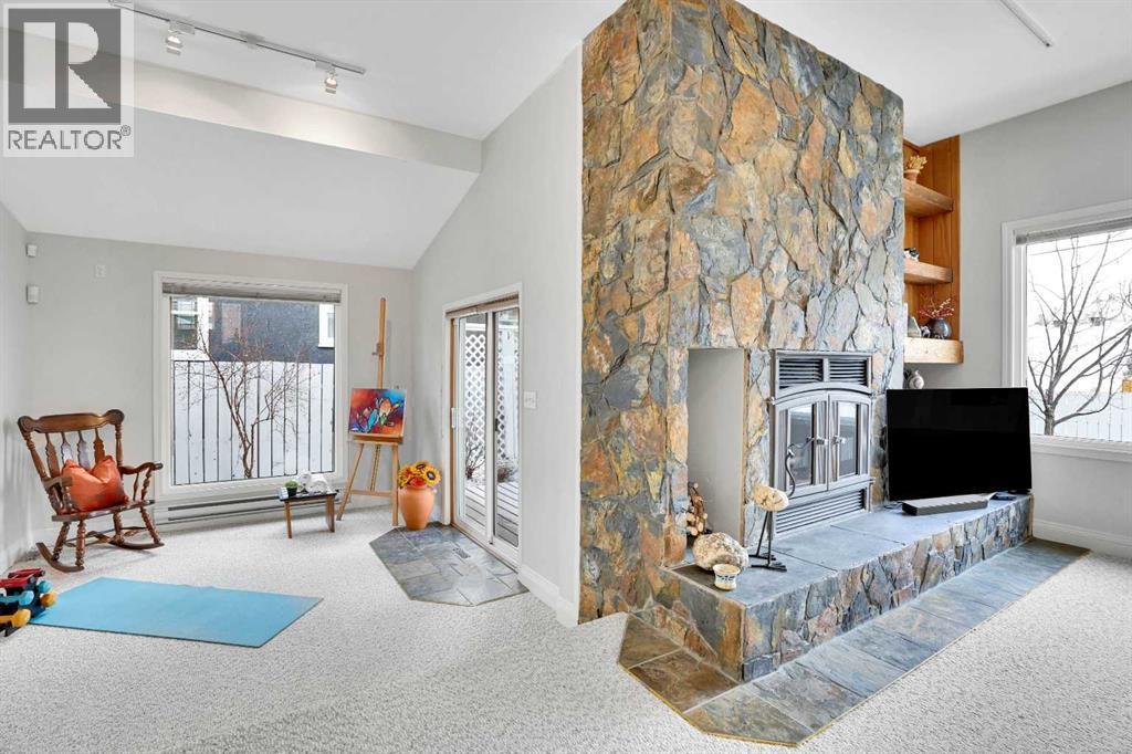 1317 9 Street Nw, Calgary, AB - Indoor