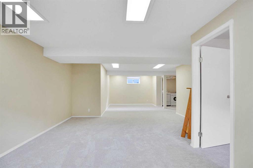 Bedroom 4 - 1317 9 Street Nw, Calgary, AB - Indoor