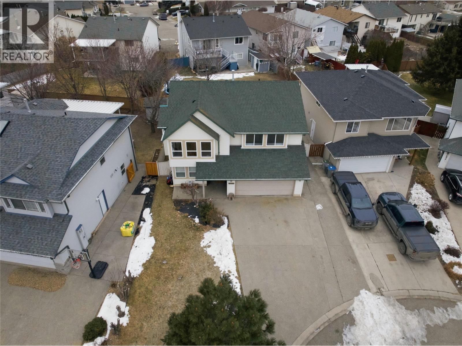 1938 Manning Court, Kamloops, BC - Outdoor