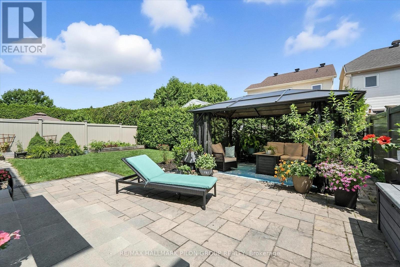 2112 Sandy Oaks Drive, Ottawa, ON - Outdoor With Deck Patio Veranda