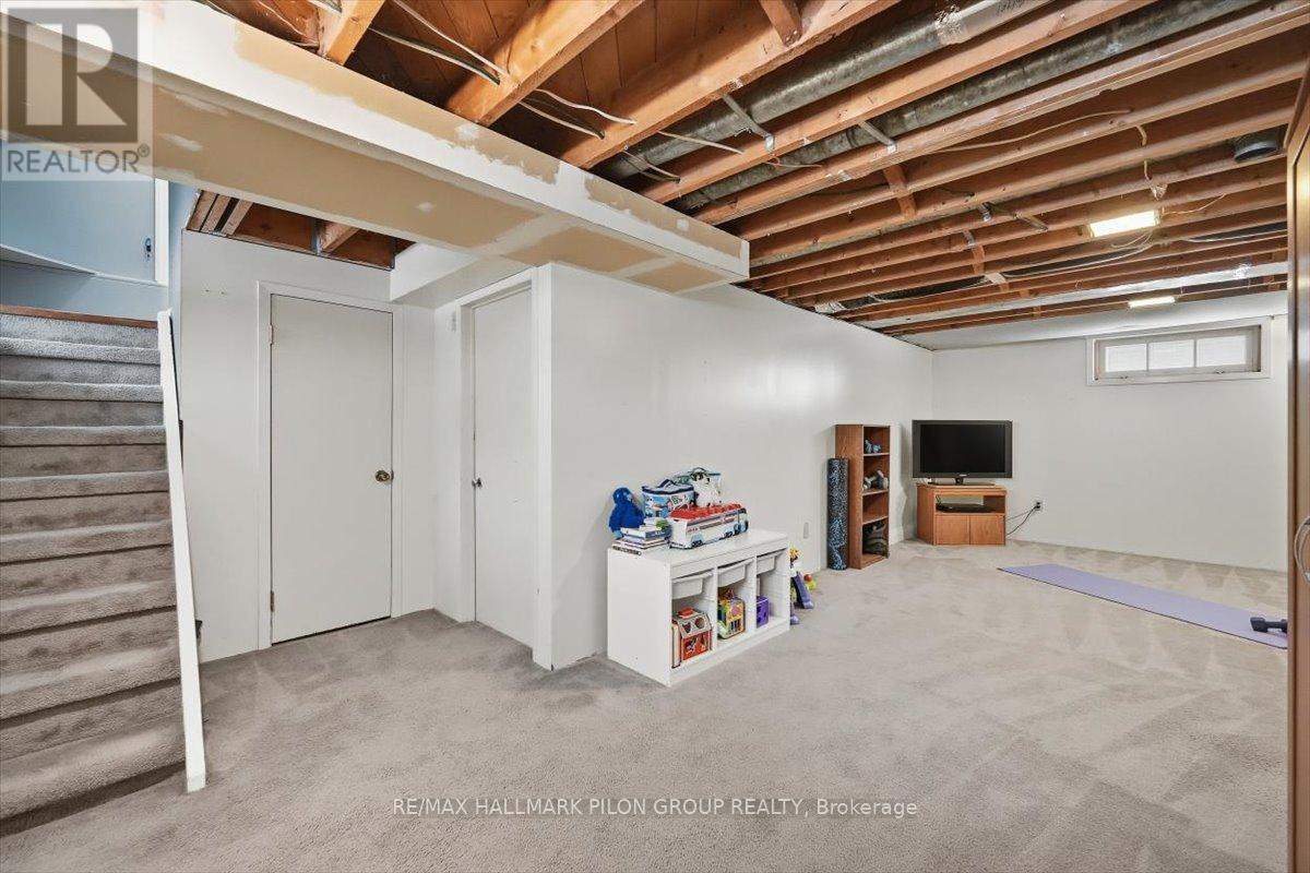 962 Weston Drive, Ottawa, ON - Indoor Photo Showing Basement