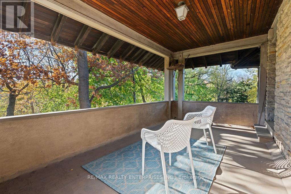 1520 Pinetree Crescent, Mississauga, ON - Outdoor With Deck Patio Veranda With Exterior