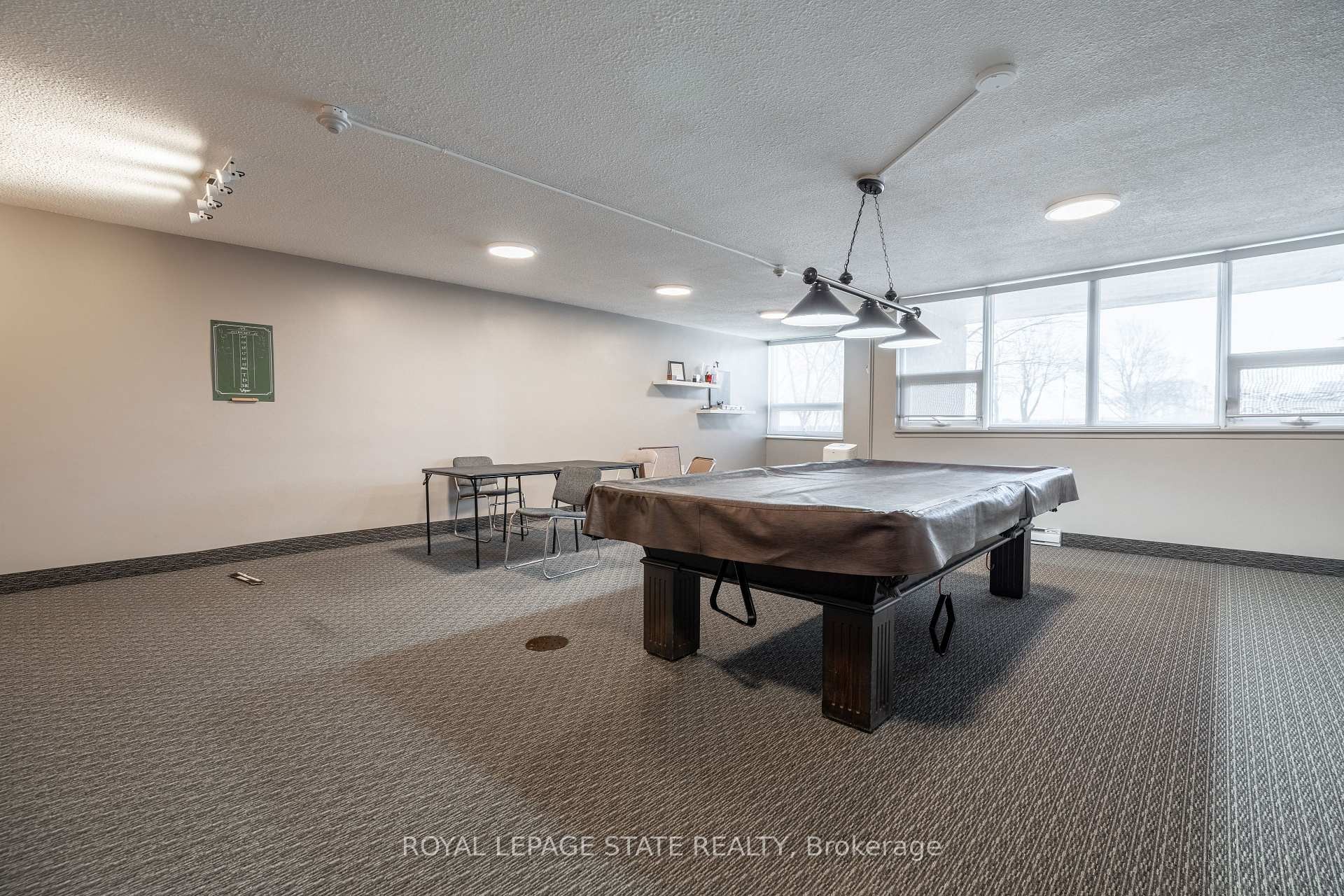 1218-500 Green Road, Hamilton, ON - Indoor Photo Showing Other Room