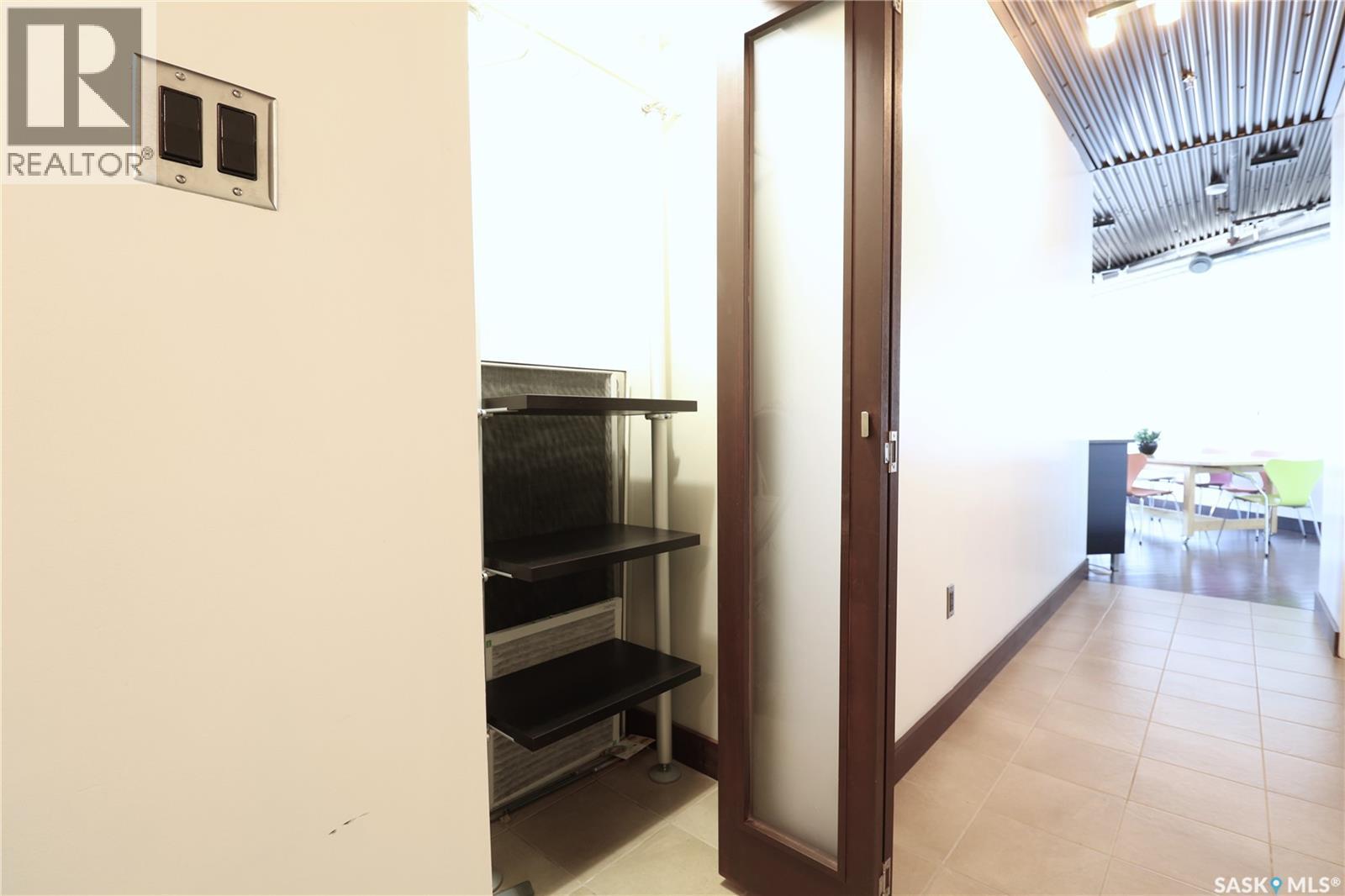 302 1275 Broad Street, Regina, SK - Indoor Photo Showing Other Room