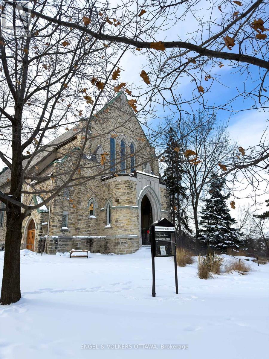 66 Aylmer Avenue, Ottawa, ON - Outdoor