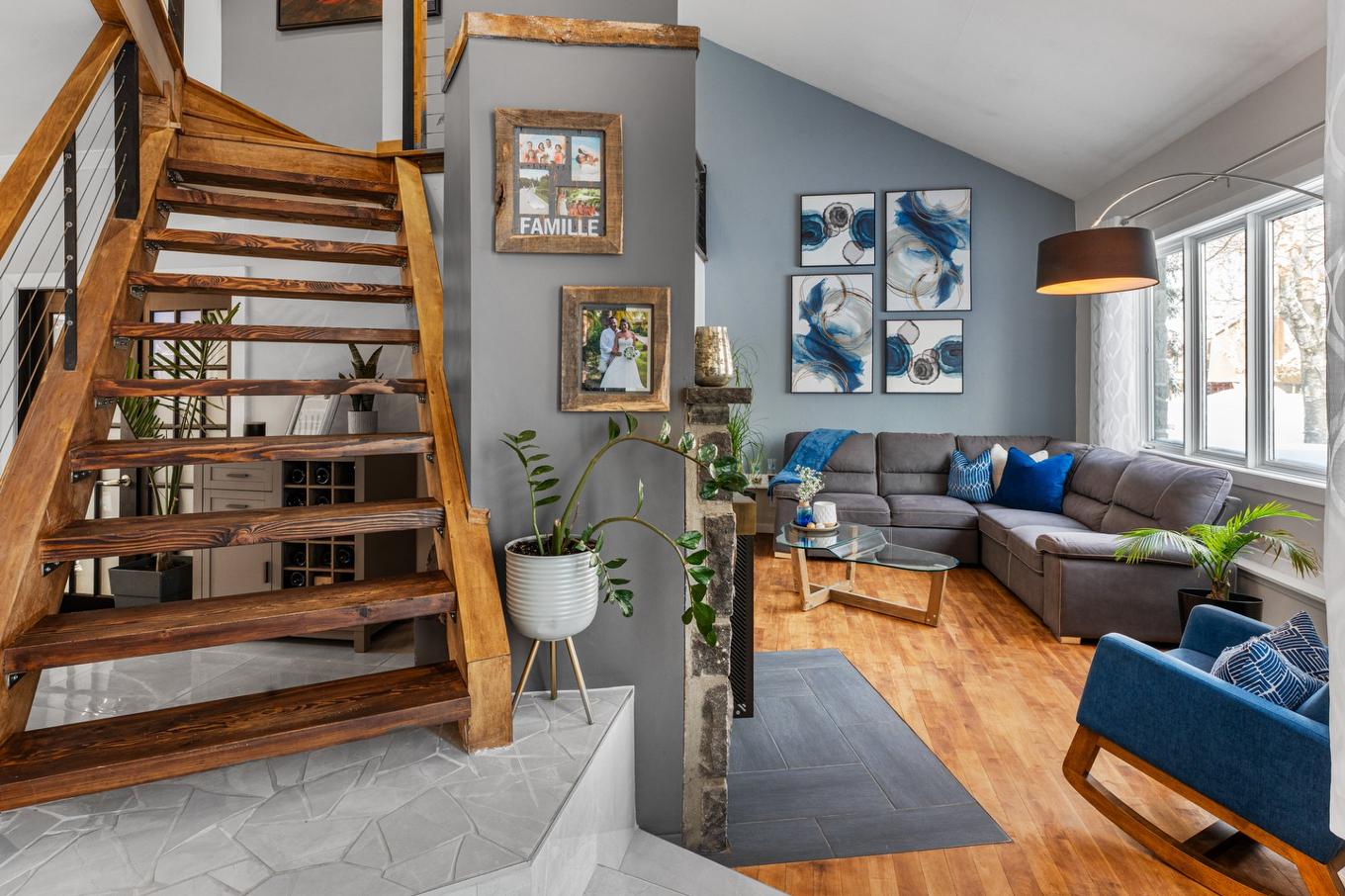 Escalier - 522 Rue O'Diana, Terrebonne (Lachenaie), QC - Indoor